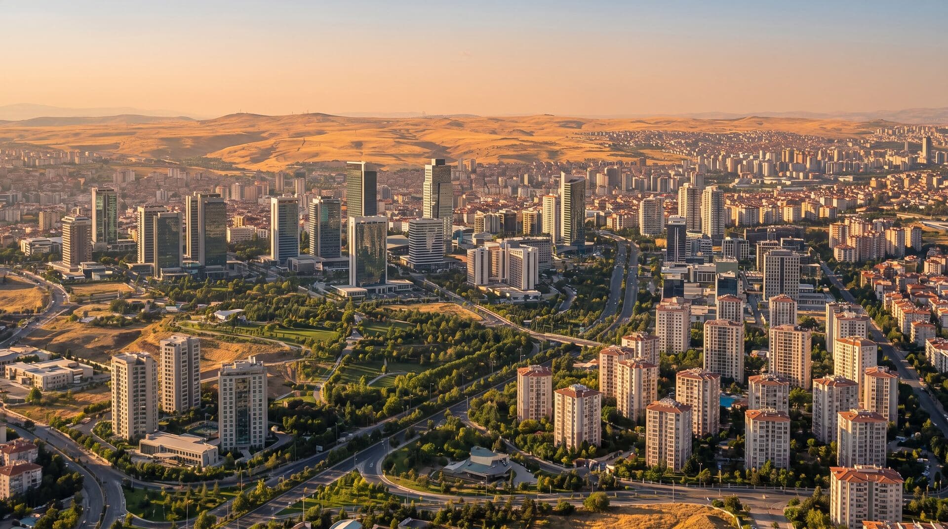 Gökdelenleri, parkları ve tepeleriyle Ankara manzarası (temsilî görsel)